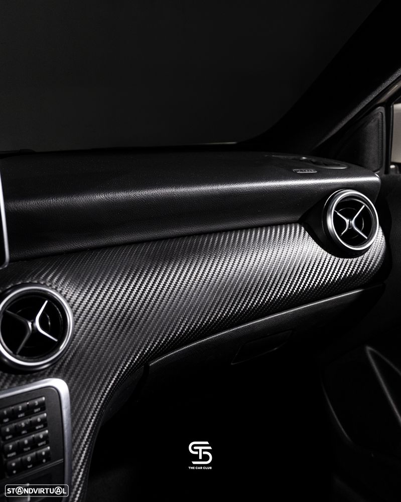 Mercedes-Benz A 200 CDI 4Matic 7G-DCT AMG Line - 14