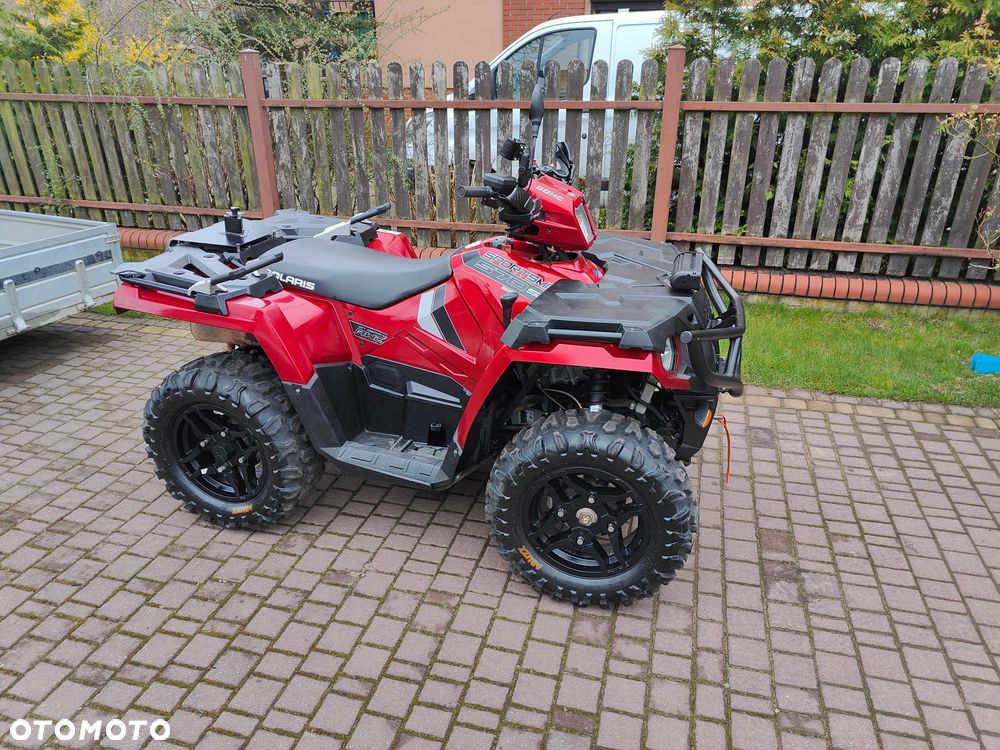 Polaris Sportsman - 1