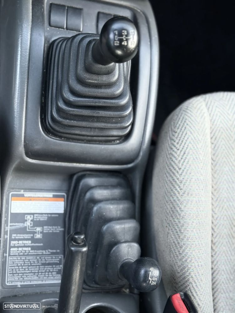 Suzuki Grand Vitara Metal Top 2.0 TDi - 18