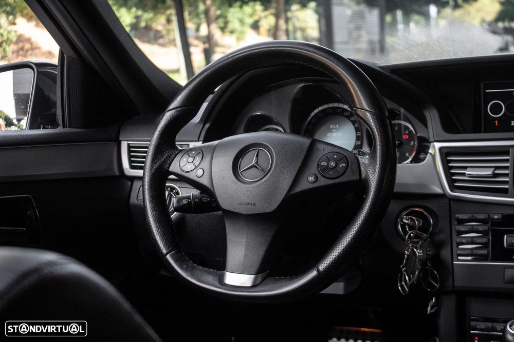 Mercedes-Benz E 250 CDi Avantgarde BlueEfficiency Auto. - 29