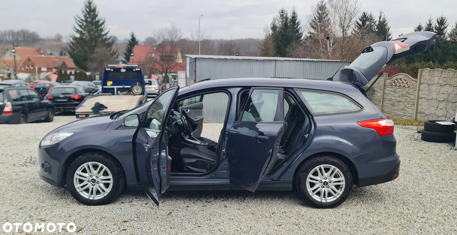 Ford Focus 1.6 Edition - 12