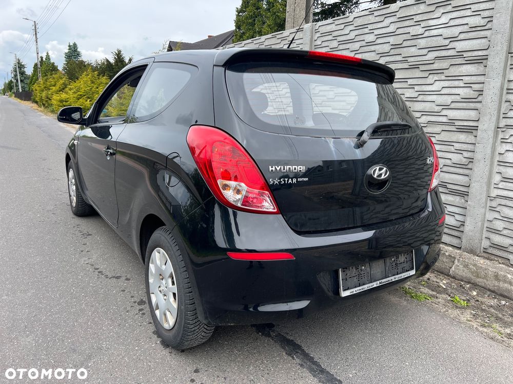 Hyundai i20 1.2 Trend - 6