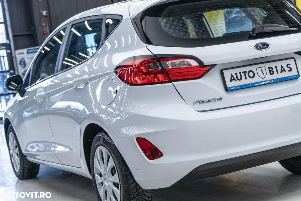 Ford Fiesta 1.1 Trend Connected - 38