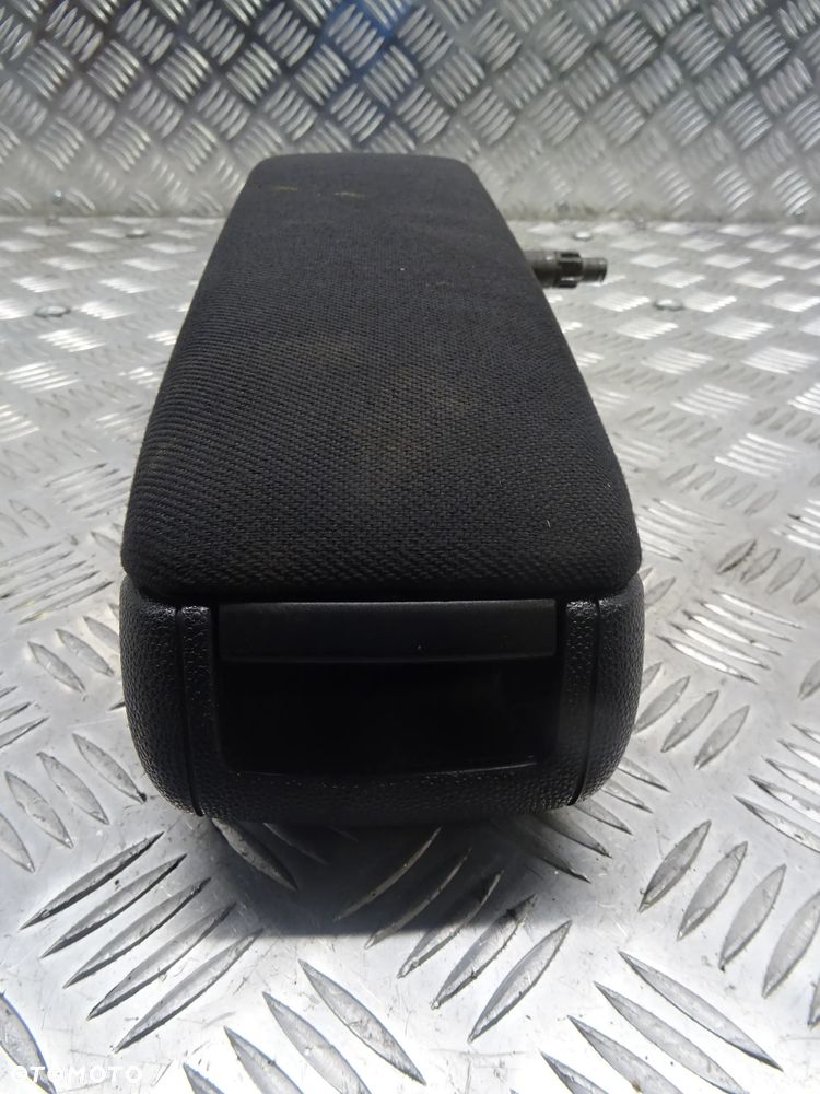 OPEL ZAFIRA B LIFT 08-14 (2009r) 1.7CDTI PODŁOKIETNIK KIEROWCY SCHOWEK - 1