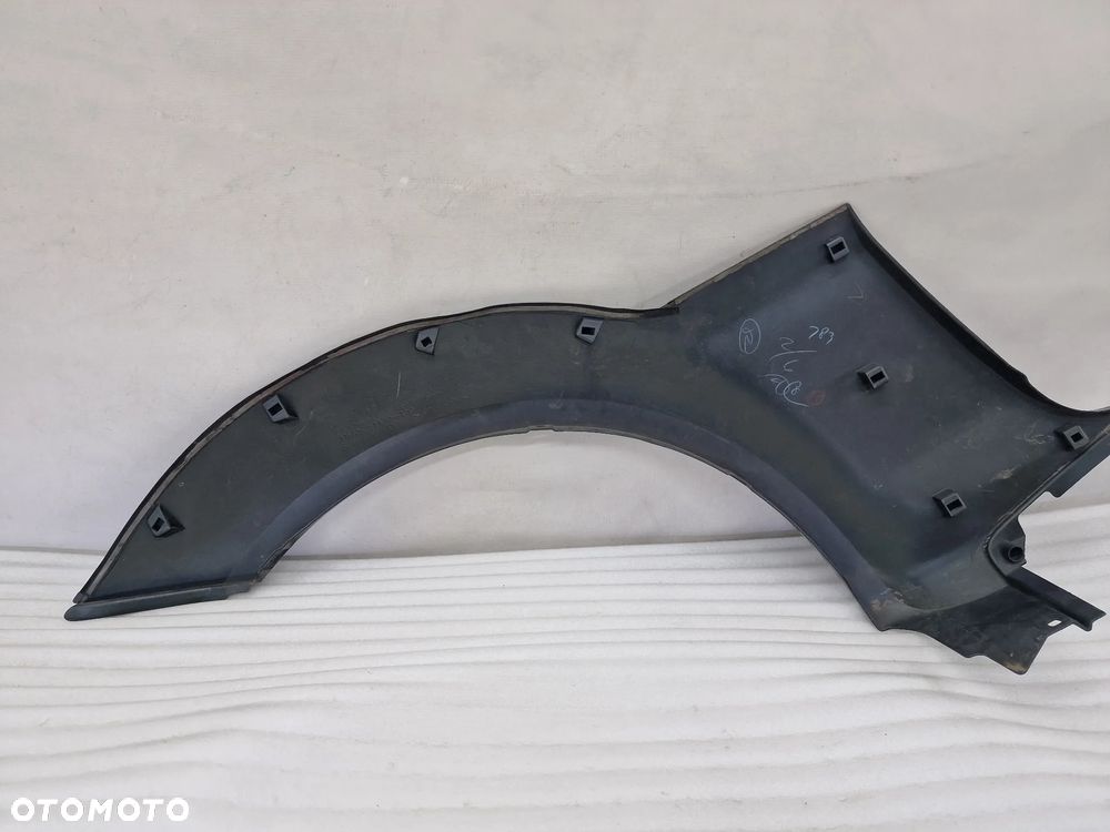 SUZUKI JIMNY 98-12 LEWY TYLNY BŁOTNIK , NR 77650-81A00 / 77651-81A00 / 77650E81A00-100 , NR AUKCJI N82 - 8