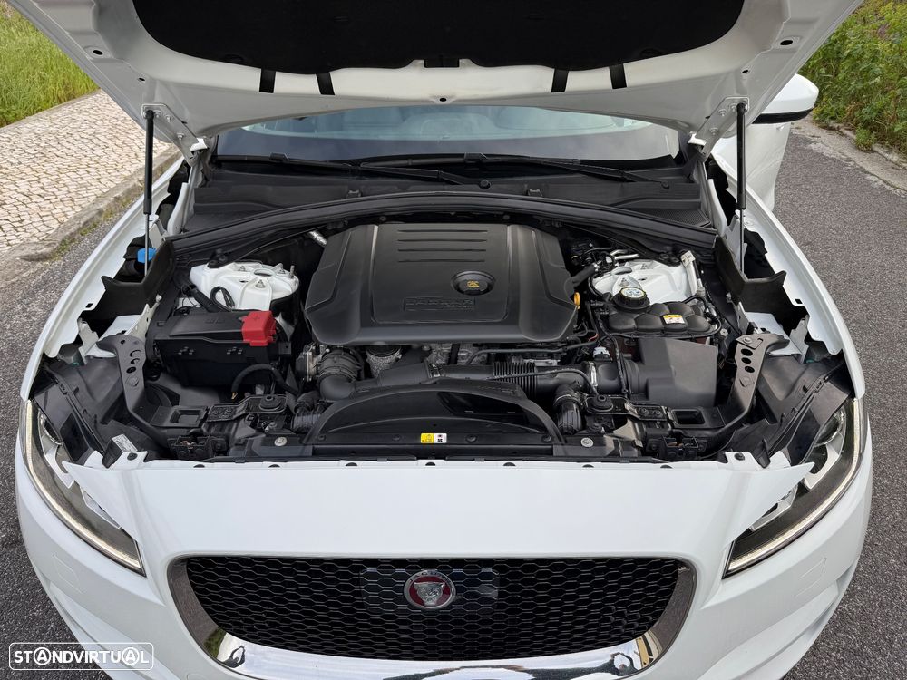 Jaguar F-Pace 20d Aut. Prestige - 10