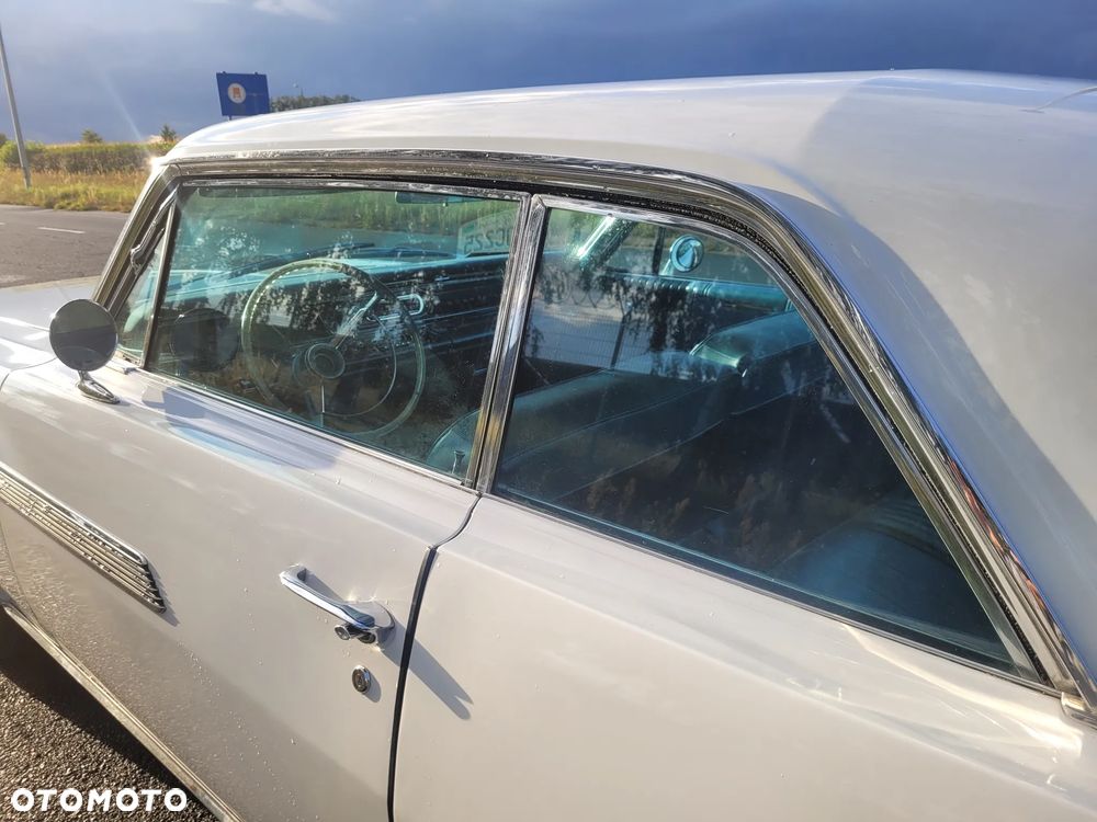 Pontiac Bonneville - 18