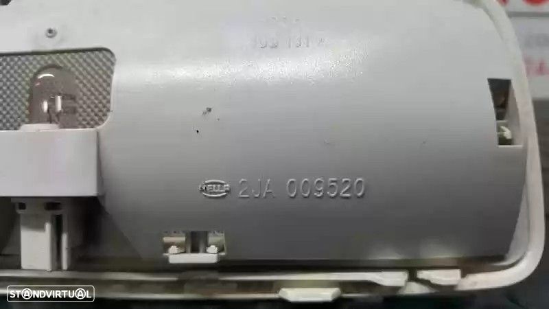 LUZ INTERIOR TRASEIRA MERCEDES-BENZ CLASSE B 2012 -A2048204801 - 4