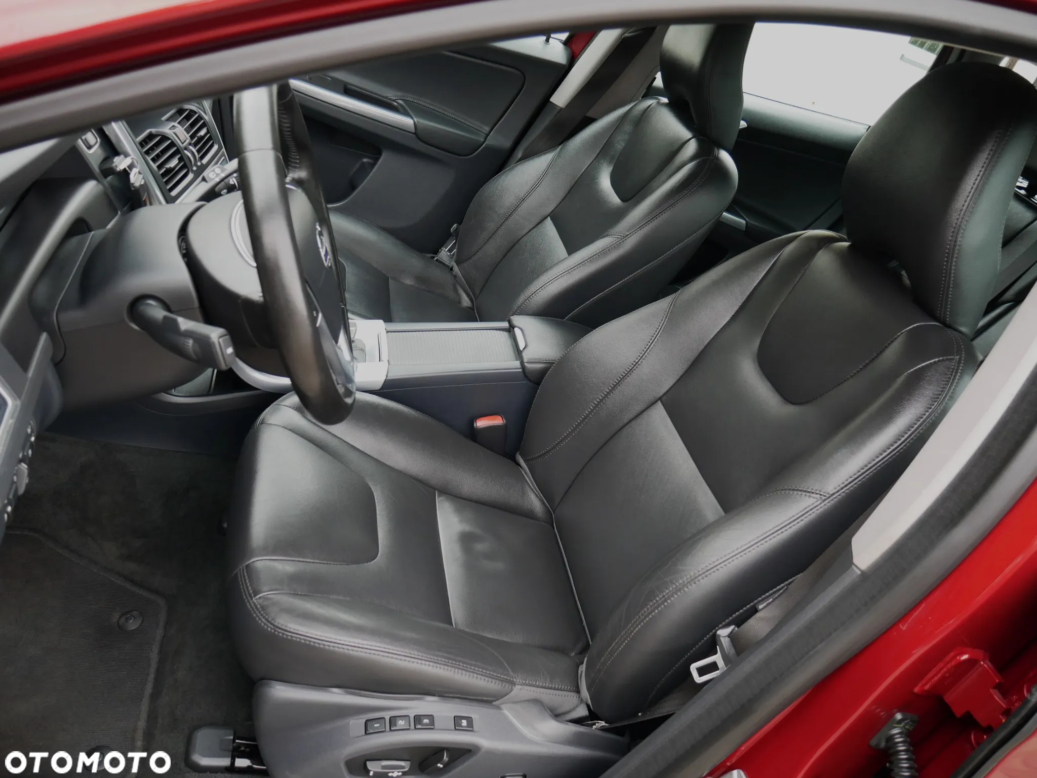 Volvo XC 60 D4 Inscription - 24