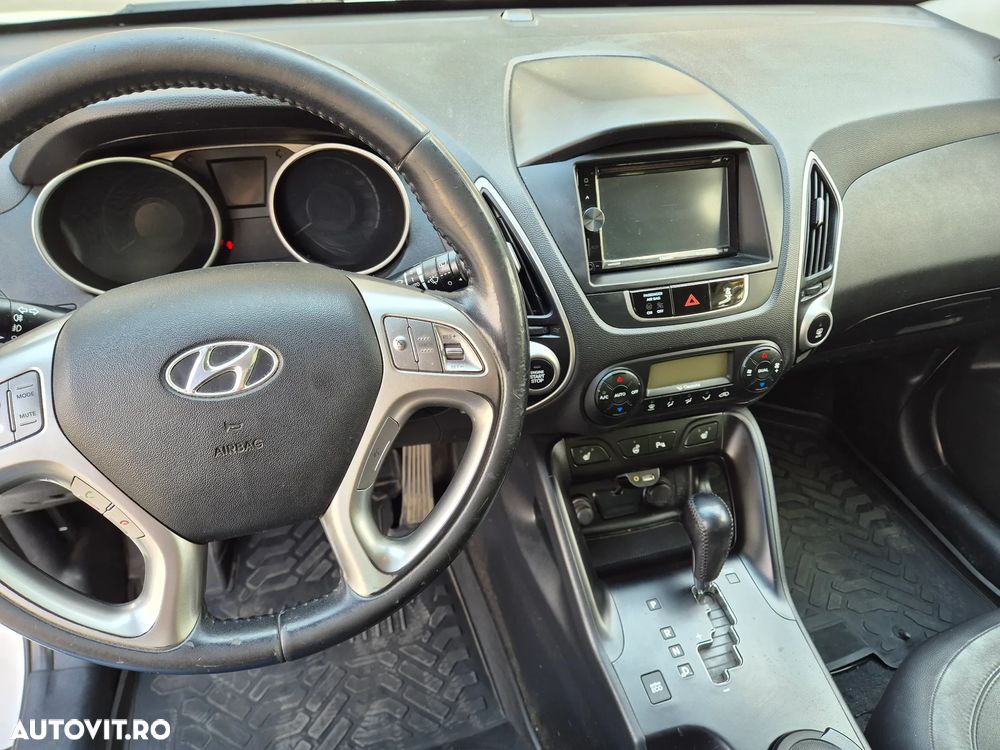 Hyundai ix35 2.0 CRDI High 4WD GLS Aut. Luxury+ - 11
