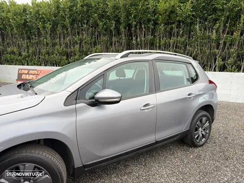 Peugeot 2008 1.2 PureTech Active - 36