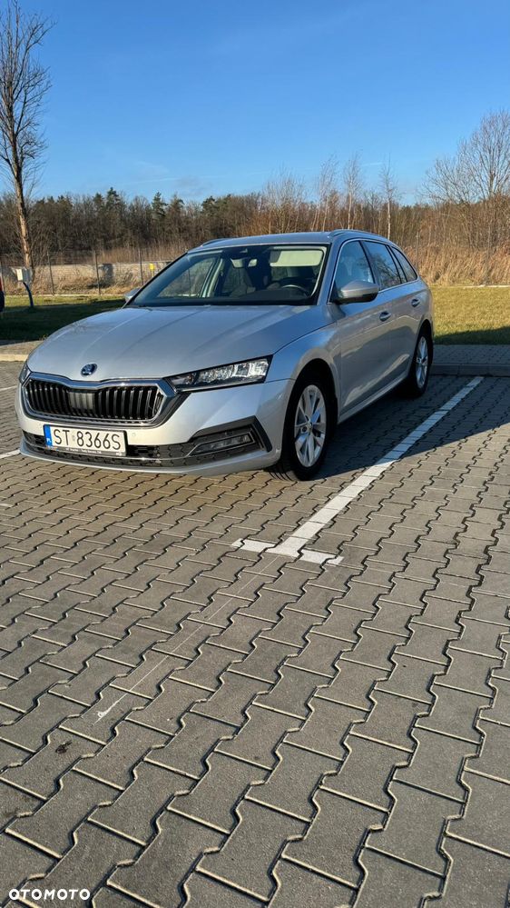 Skoda Octavia 2.0 TDI Sportline DSG - 3