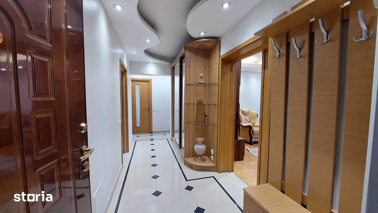 Apartament 3 camere decomandat de închiriat - Unirii, Bd. Mircea Vodă — fotografia 1