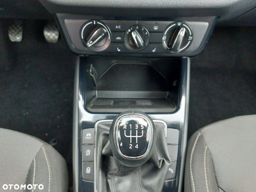 Skoda Fabia - 16