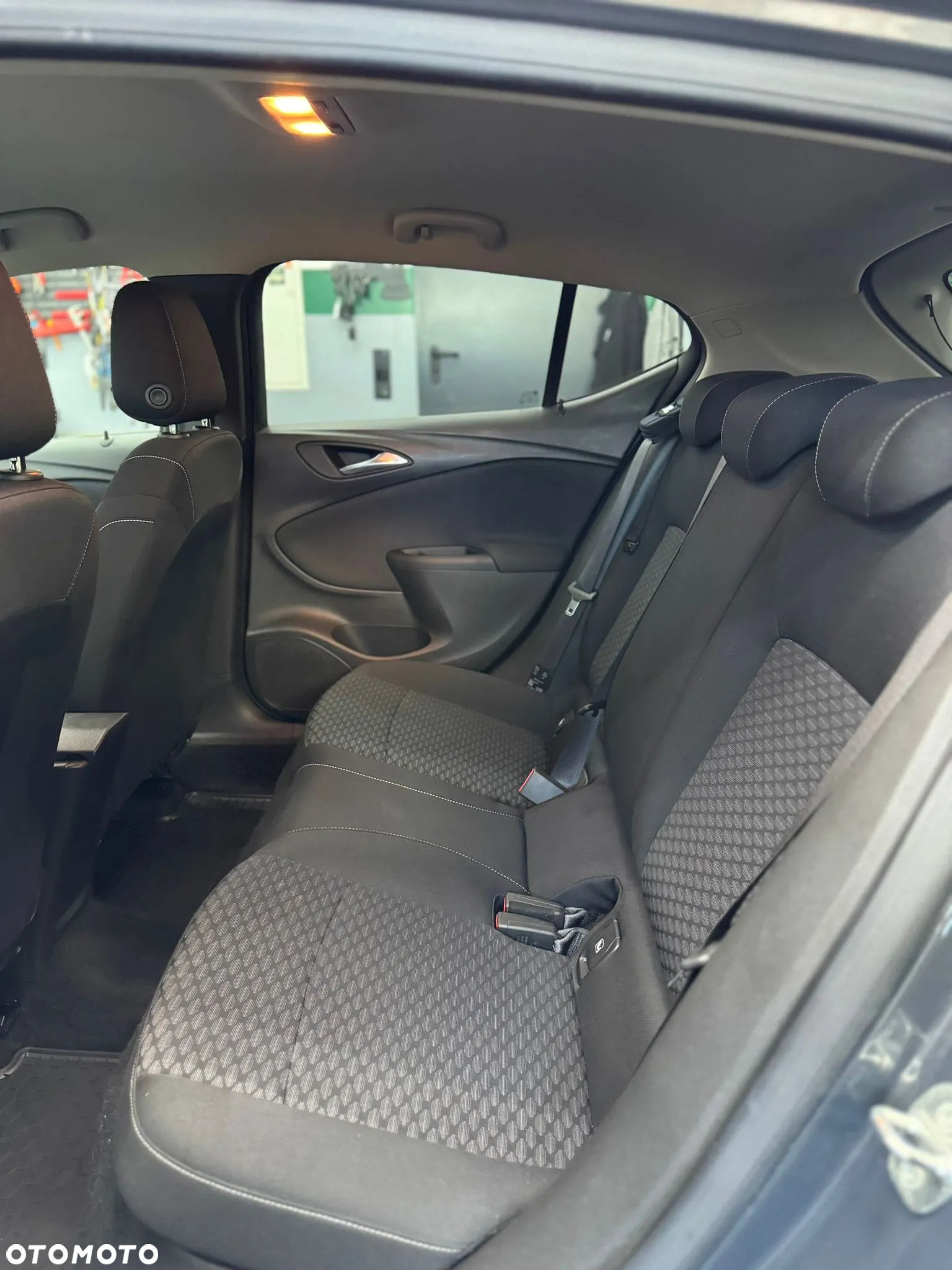Opel Astra V 1.4 T Enjoy - 21
