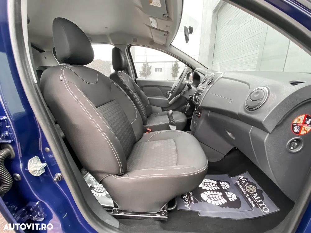 Dacia Sandero - 11