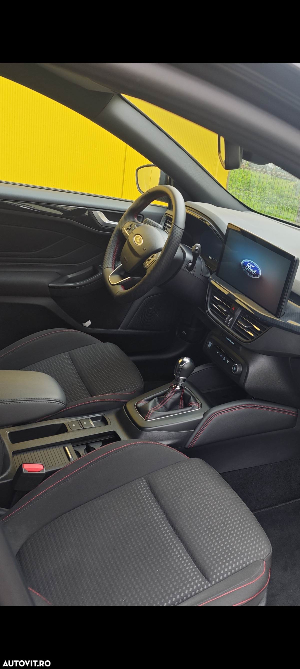 Ford Focus - 8