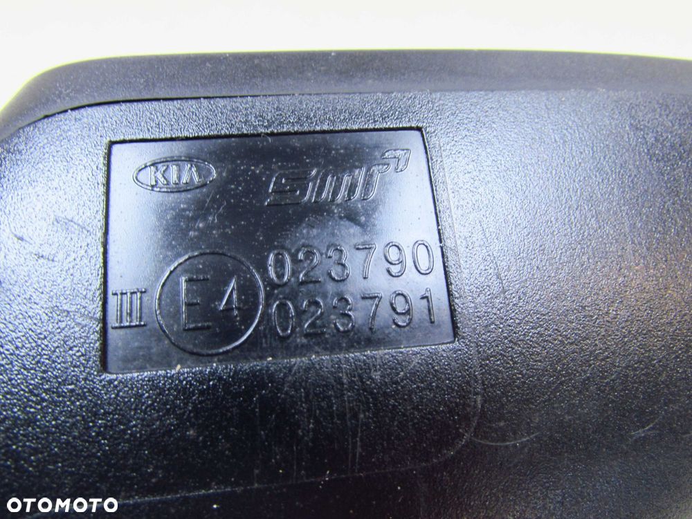 KIA CEE'D CEED II LIFT 15-18 LUSTERKO PRAWE EUROPA 023790 USZKODZONE 5 PIN - 6