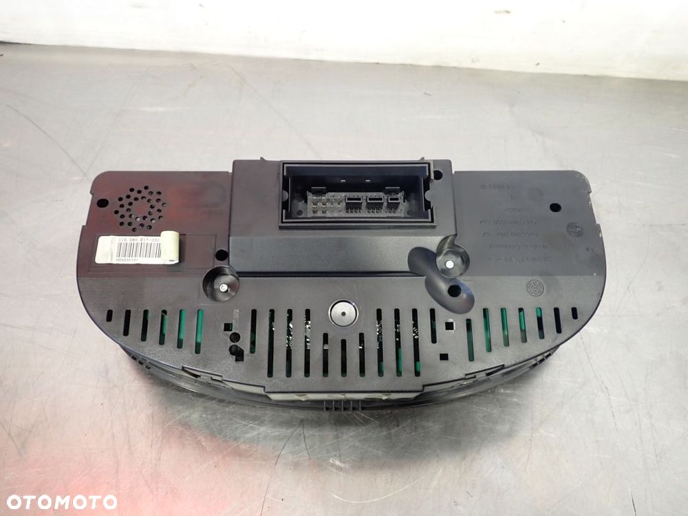 LICZNIK VOLKSWAGEN TOURAN I 1T0920862F - 4