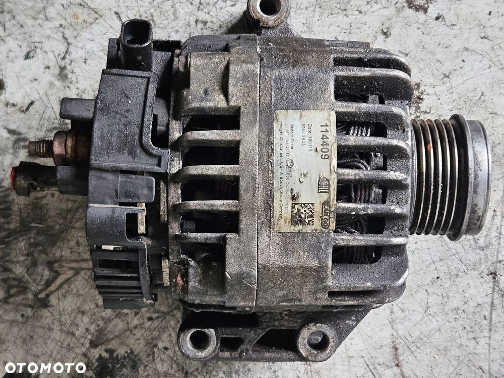 Opel Astra J  Corsa D Meriva B 1.3 CDTI alternator 140A 13505392 - 12