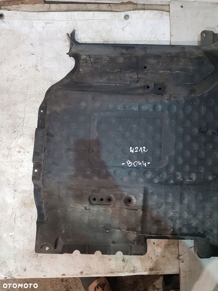 osłona płyta pod silnik a2125205923 mercedes e-klasa w212 lift eur 2.2 cdi - 2