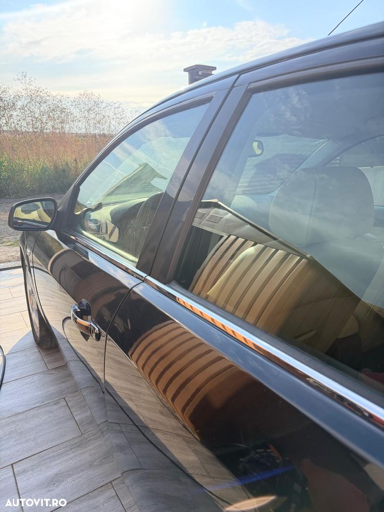 Ford Mondeo 2.0TDCi Aut. Ghia - 4