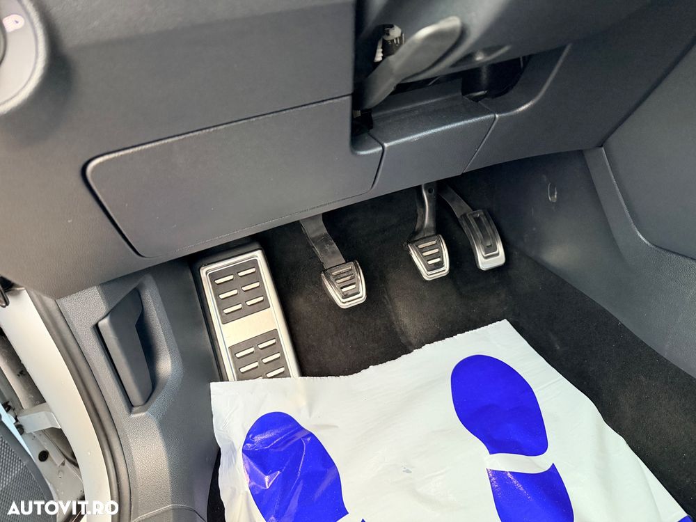 Volkswagen T-Roc 1.0 TSI OPF Style - 22