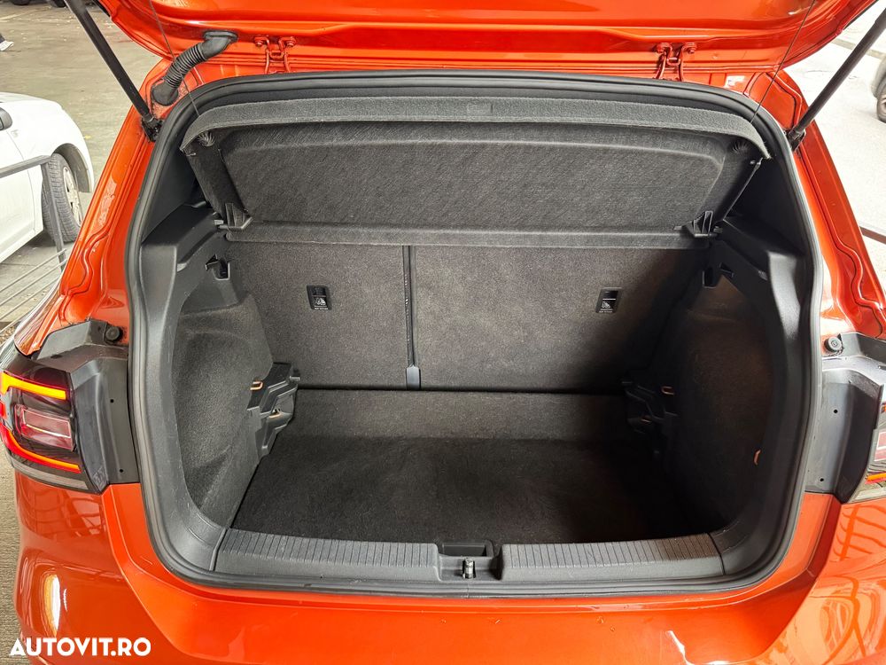 Volkswagen T-Cross 1.0 TSI DSG R-Line - 18