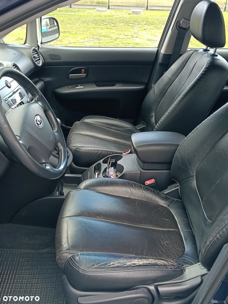 Kia Carens 2.0 CRDi Freedom 7os - 15