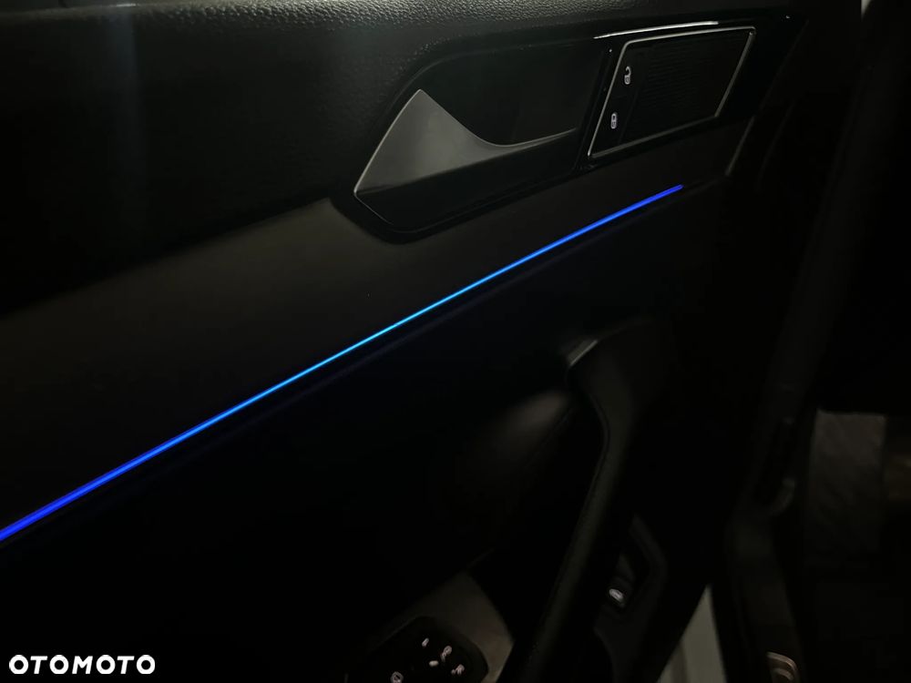 Volkswagen Passat Variant 1.4 TSI Plug-In-Hybrid GTE - 27