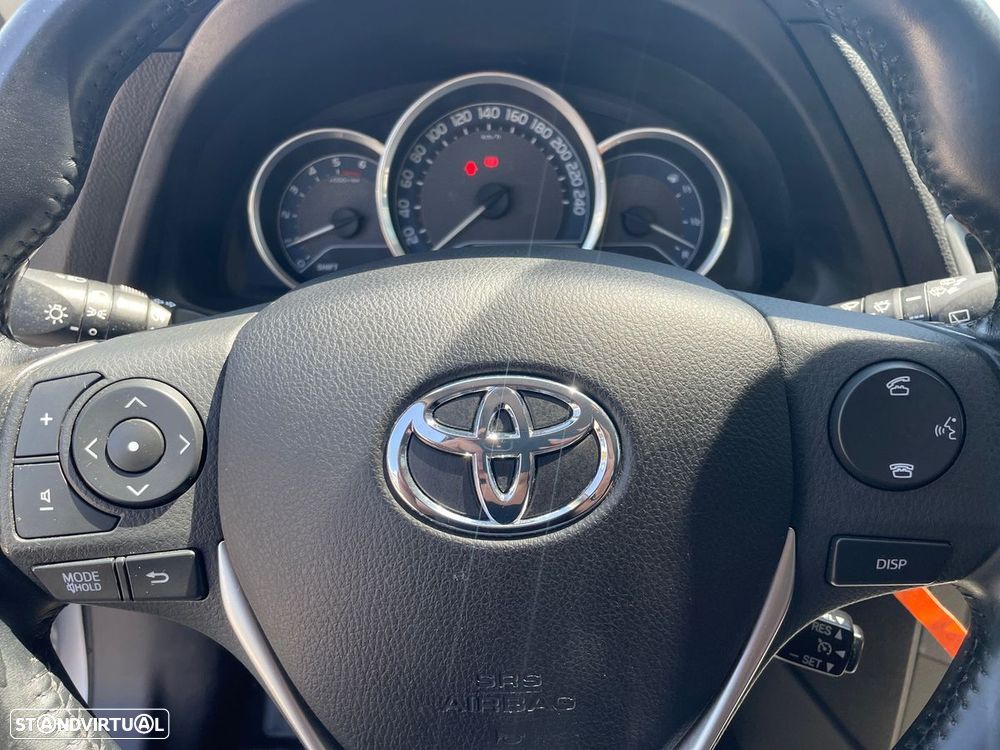 Toyota Auris 1.4 D-4D Comfort+Pack Sport - 13