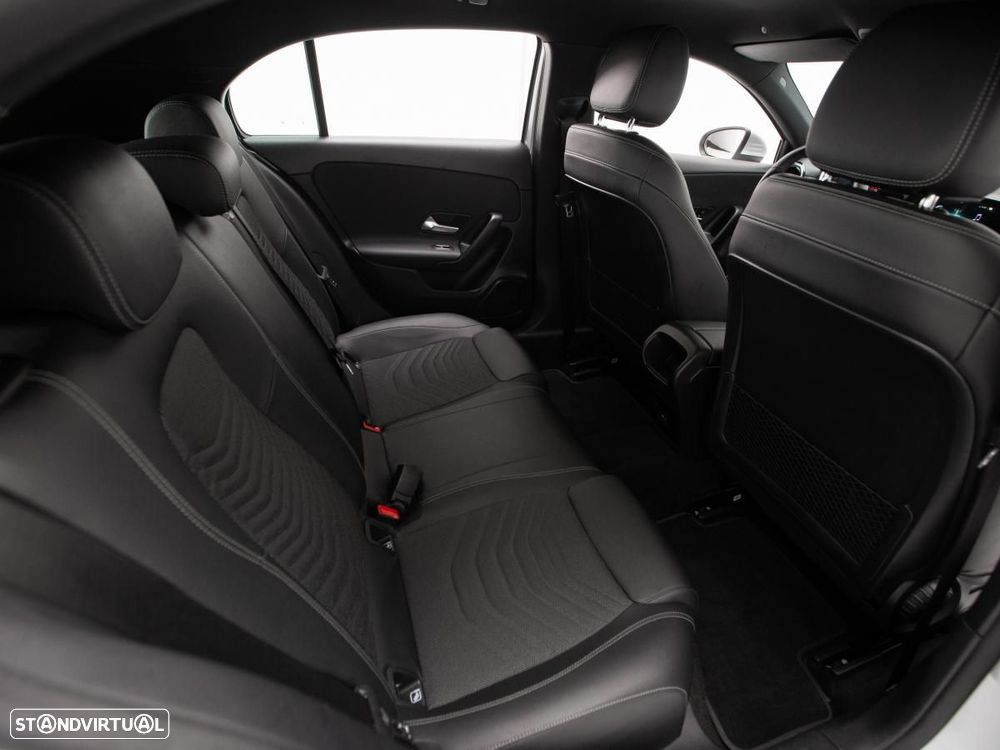 Mercedes-Benz A 180 d Business Solutions - 11