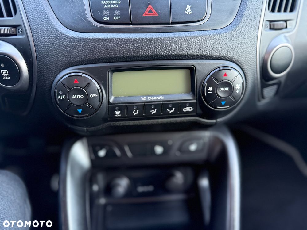 Hyundai ix35 1.6 2WD Fifa World Cup Edition - 26