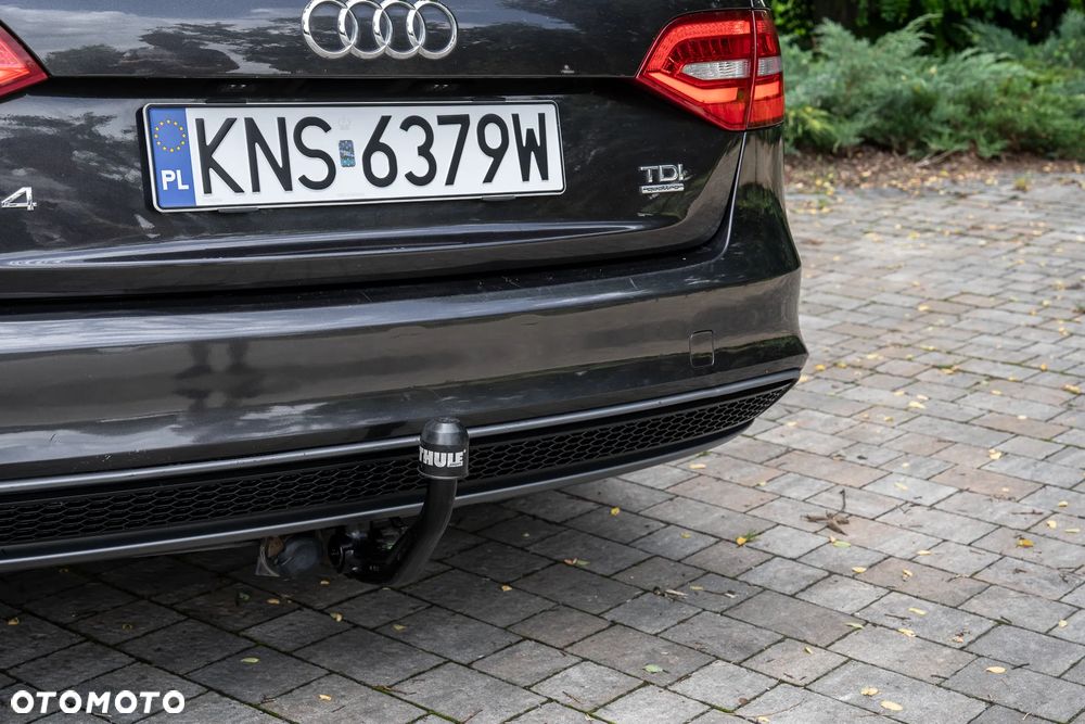 Audi A4 Avant 2.0 TDI DPF clean diesel quattro S line Sportpaket - 8