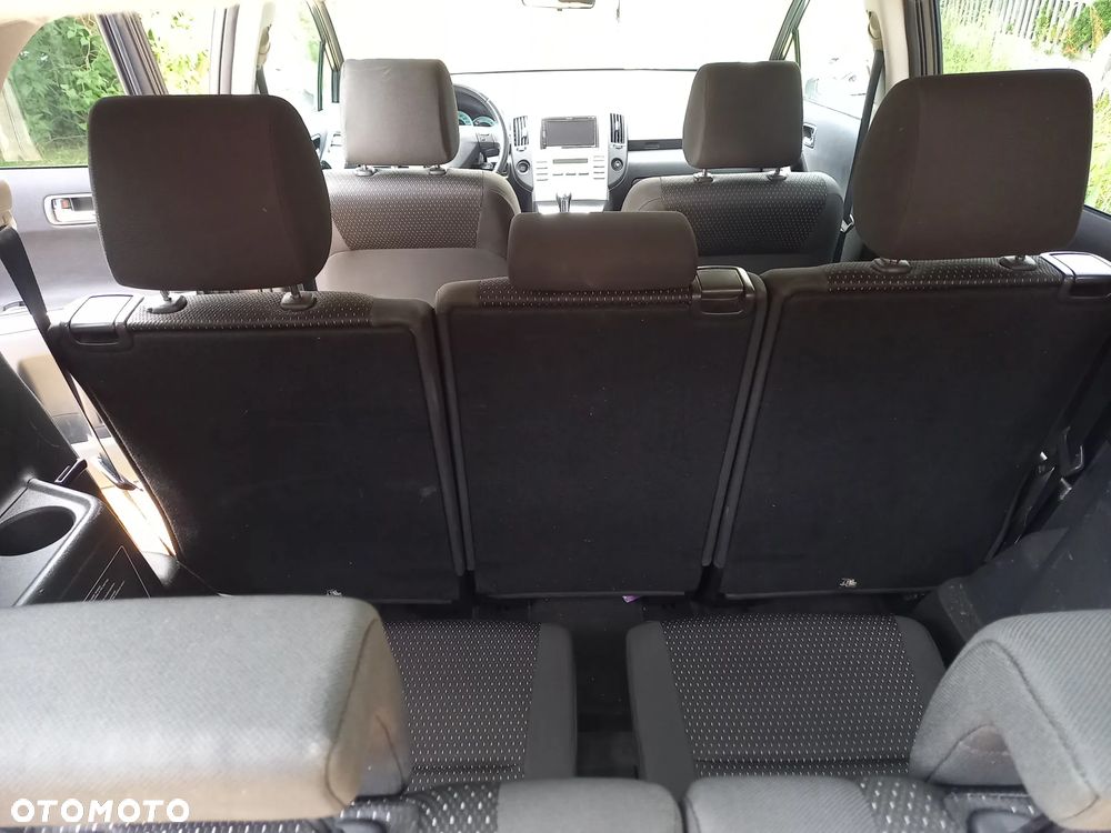 Toyota Corolla Verso 1.8 Sol + 7os - 11