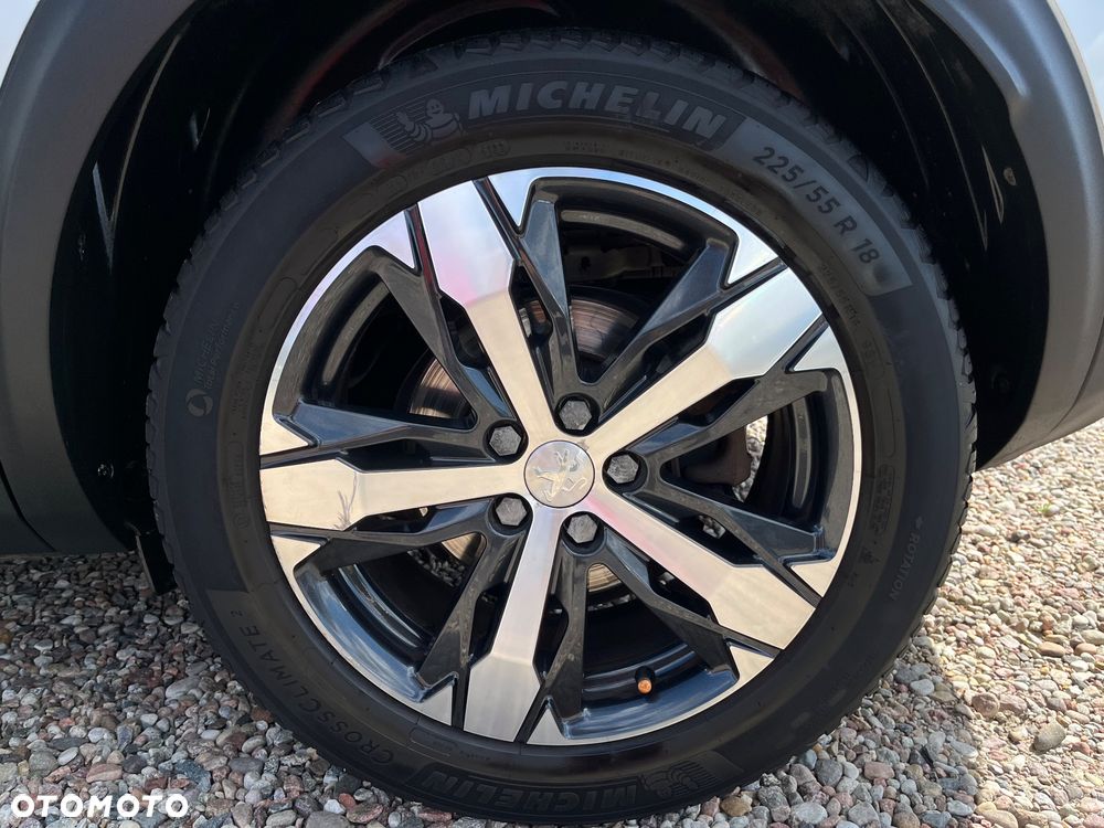 Peugeot 3008 2.0 BlueHDi GT S&S EAT8 - 36