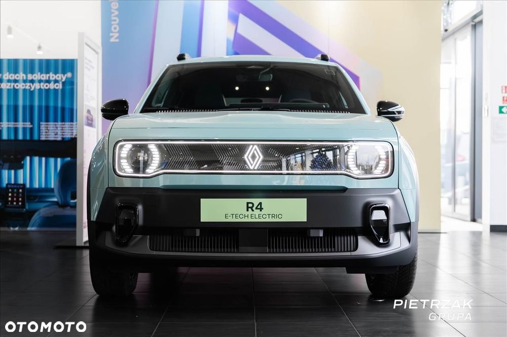 Renault 4 E-Tech - 3