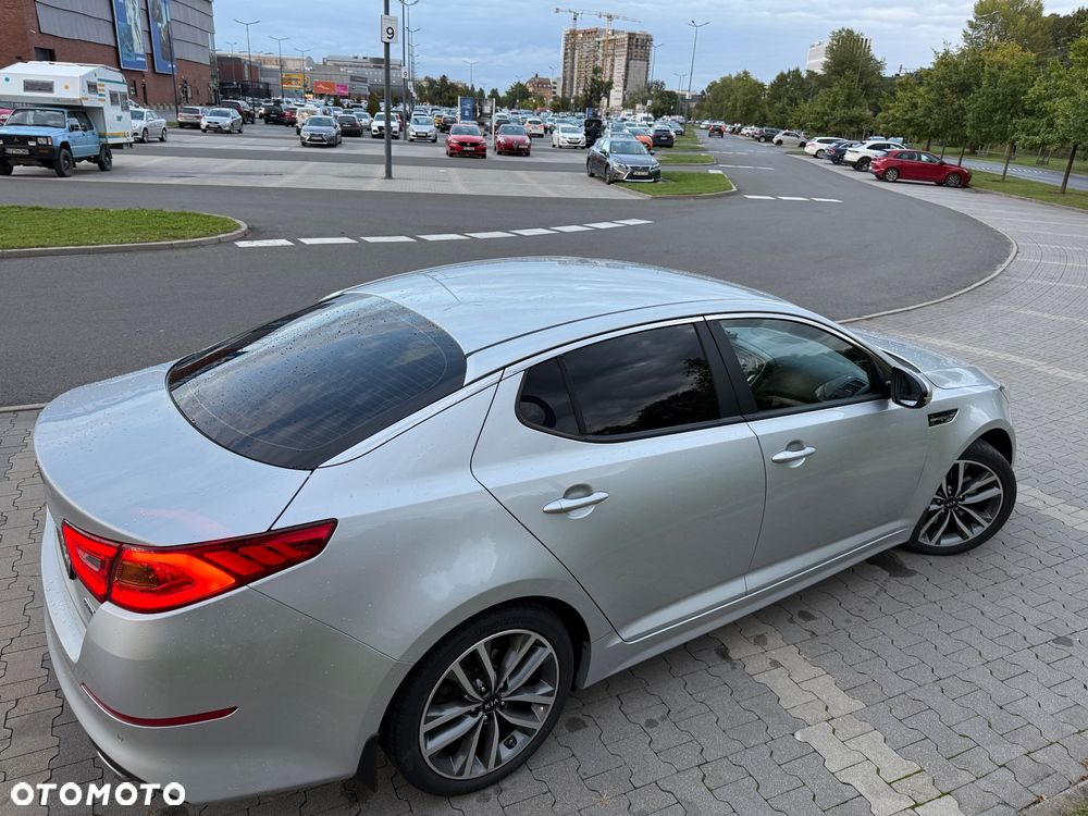 Kia Optima - 13