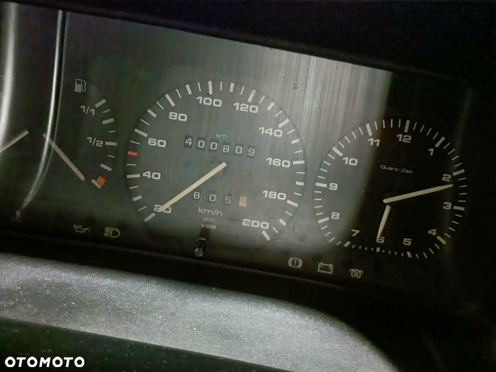 Volkswagen Transporter - 8