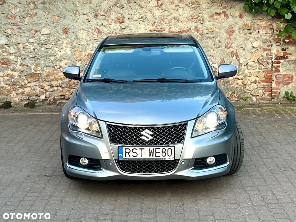 Suzuki Kizashi 2.4 Sport 4WD CVT - 8