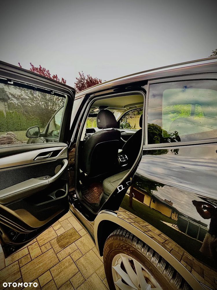 BMW X3 xDrive20d - 9