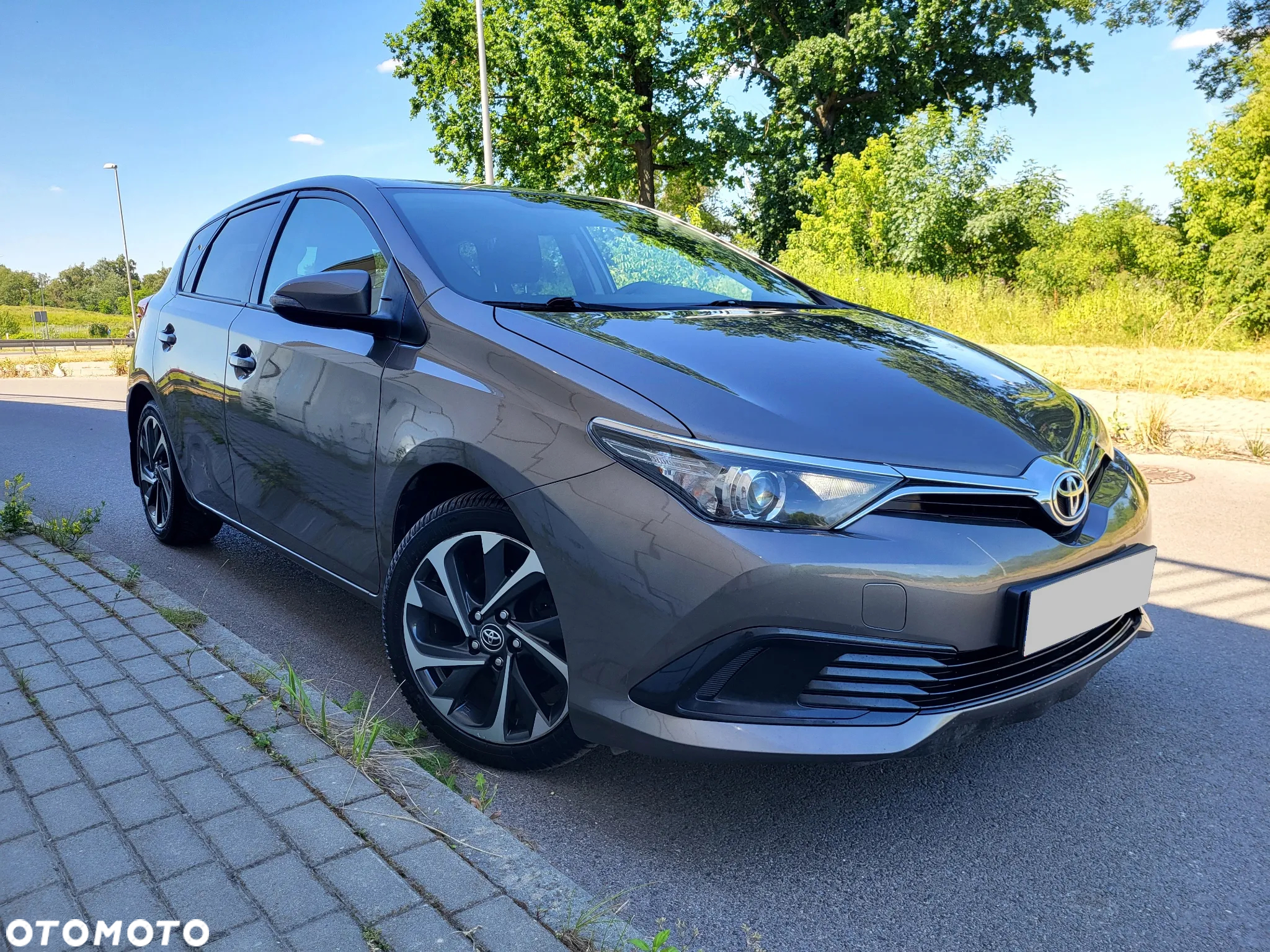 Toyota Auris - 3
