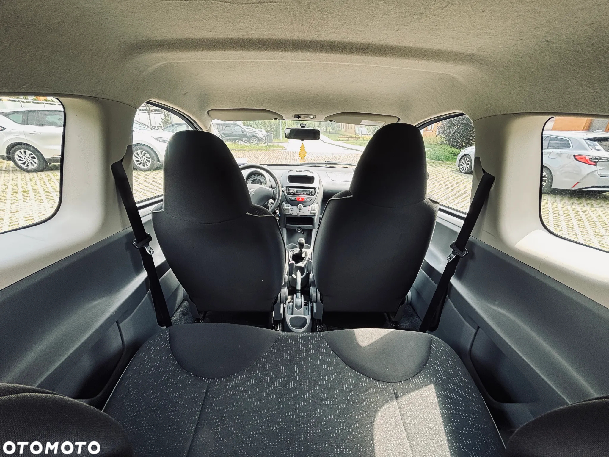 Peugeot 107 - 15