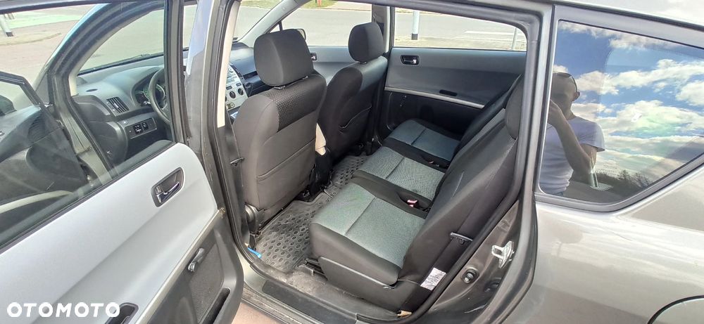 Toyota Corolla Verso 1.8 Terra 7os - 12