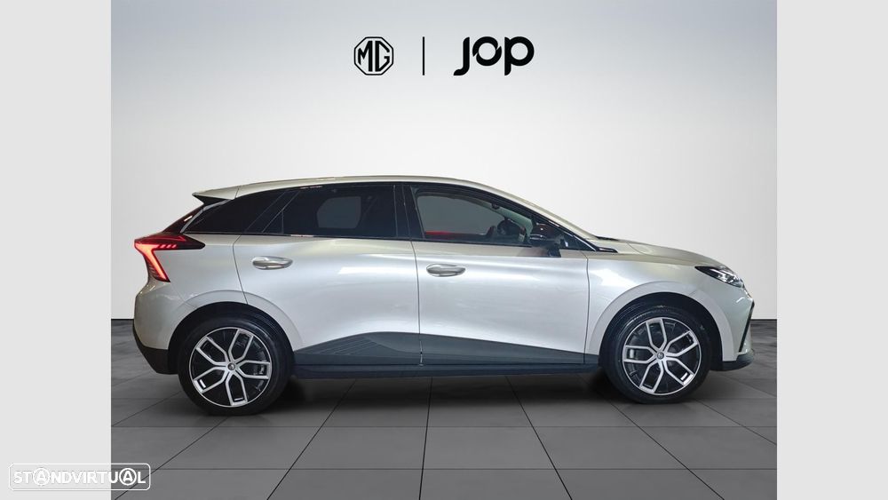MG MG4 77 kWh Extended Range Luxury - 7