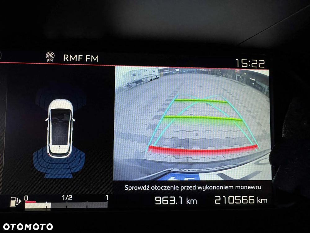 Citroën C4 Picasso - 21