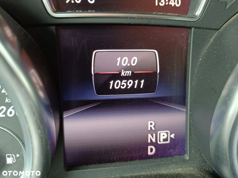 Mercedes-Benz ML - 10