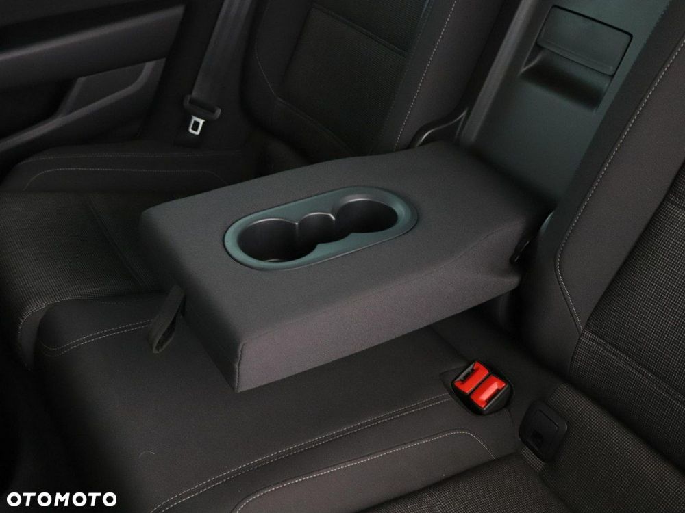 Volkswagen Passat 1.4 TSI (BlueMotion Technology) Comfortline - 35