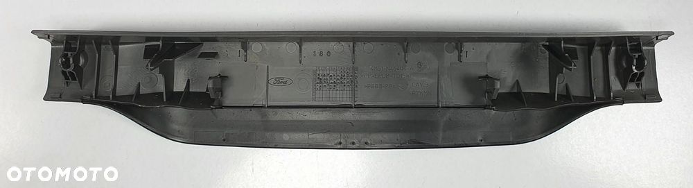 OBUDOWA OSŁONA ŚWIATŁA STOP FORD FOCUS MK2 4M51-N46404-A - 3