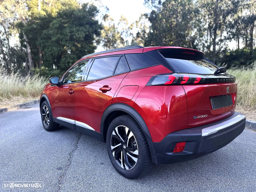 Peugeot e-2008 Allure+ - 19